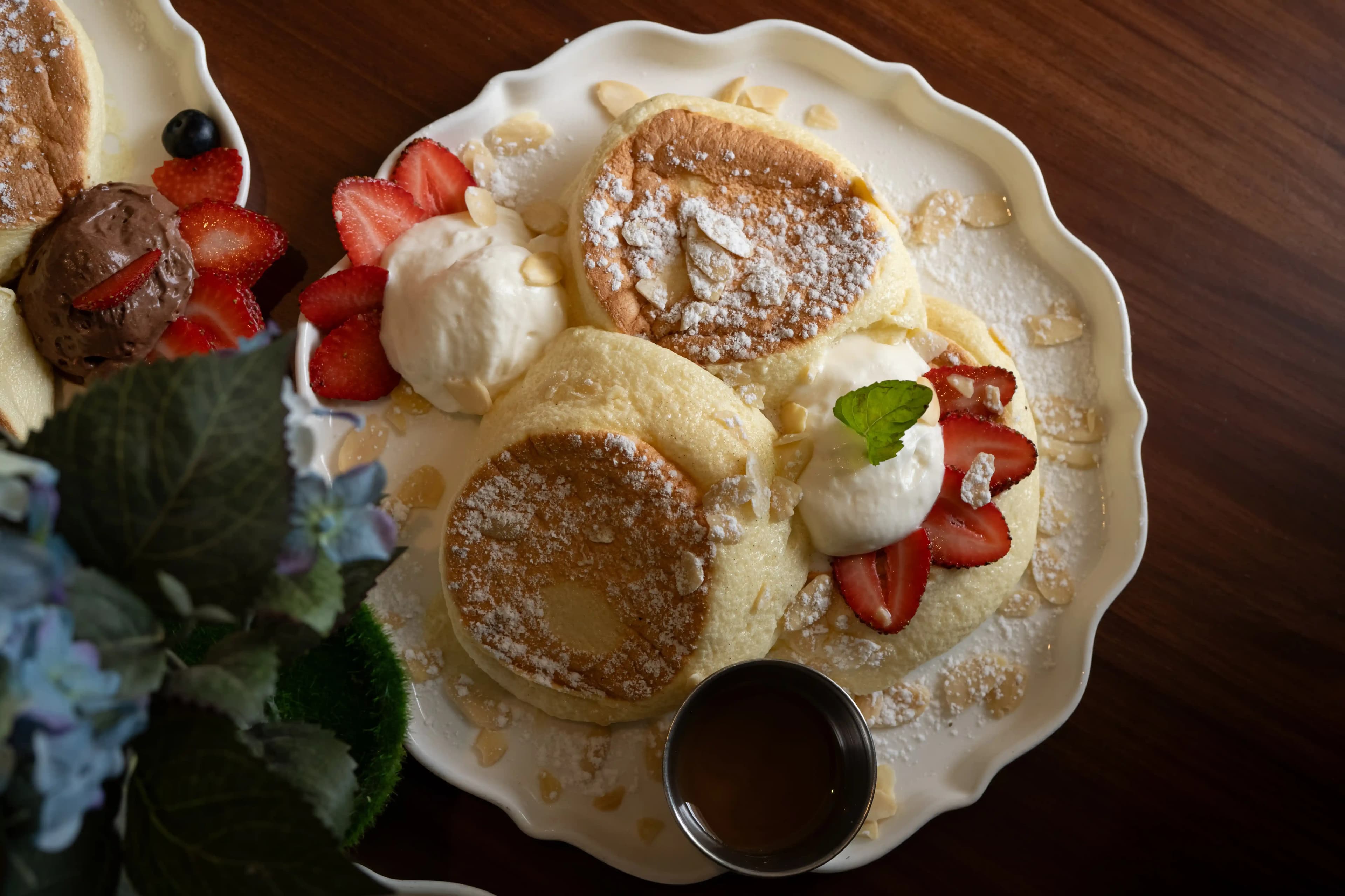 Discover all the possible combinations with our Fluffy Pancakes!